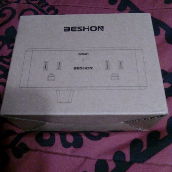 Power strip extension cord with USB port/ 10 ft ( 3 )iPad- airpod chargers - Picture 1 of 8